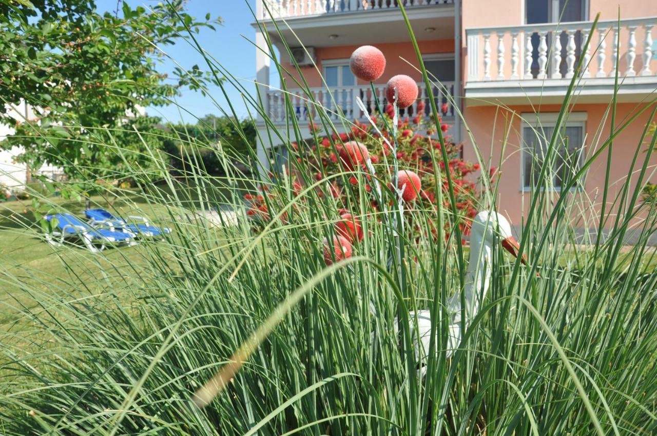 Apartments Rosa Umag Exterior foto