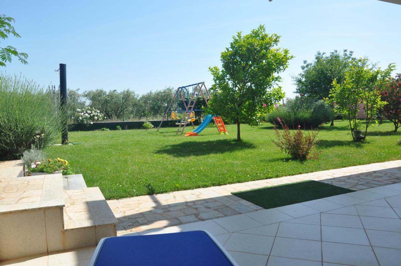 Apartments Rosa Umag Exterior foto